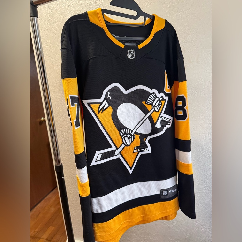 Official NHL Pittsburgh Penguins Sidney Crosby Jersey